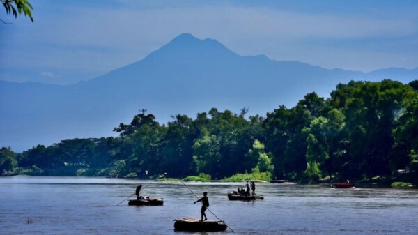 Decrecen flujos de migrantes de los márgenes del Suchiate