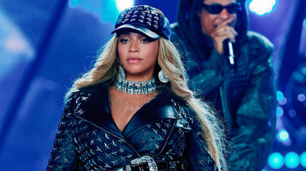 Roban música inédita y material clave de la gira de Beyoncé