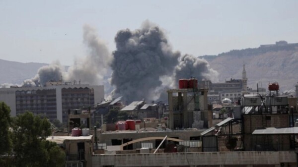 Bombardea Israel sede de la defensa en Siria, un muerto