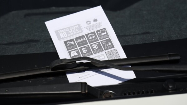 Da a conocer Tránsito de Cancún zonas donde está prohibido estacionarse