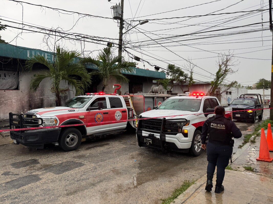 Capturan a responsables de calcinar a dos hombres en el antiguo Hospital General de Cancún; el móvil del doble crimen sería el robo de una motocicleta.