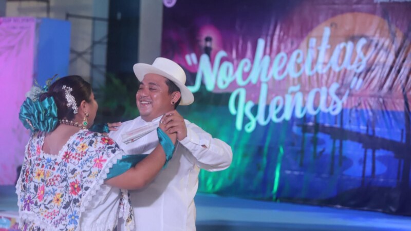 Gobierno Municipal realiza nueva edición de 'Nochecitas Isleñas'