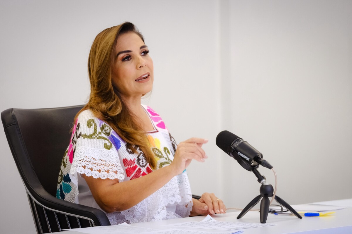 Durante el programa “La Voz del Pueblo”, la gobernadora dio a conocer resultados de varias gestiones en materia de salud; avanzan obras de los nuevos hospitales en FCP y Chetumal.