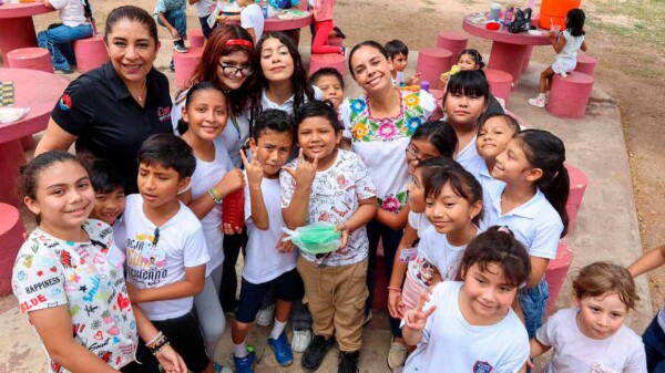 Fomenta Ana Paty Peralta actividades recreativas y lúdicas en cursos de verano