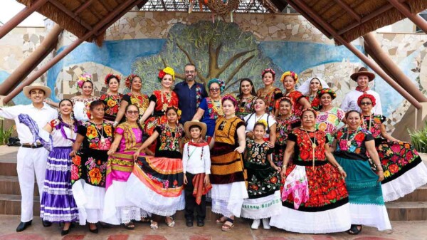 Invita Ana Paty Peralta a vivir "Guelaguetza Cancún 2025"