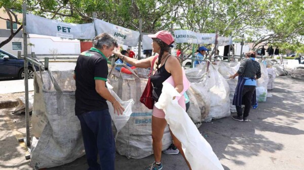 Continúa gobierno de BJ impulsando el reciclaje y respeto a los animales
