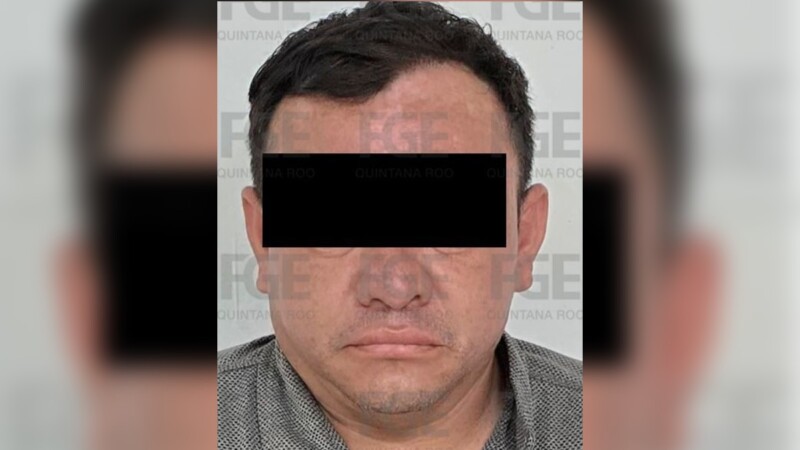 Detienen a sujeto en Paseos del Mar por colocar mantas