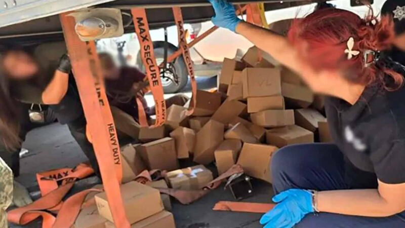 Aseguran mas de una tonelada de metanfetamina oculto en tráiler con tomates en Tijuana
