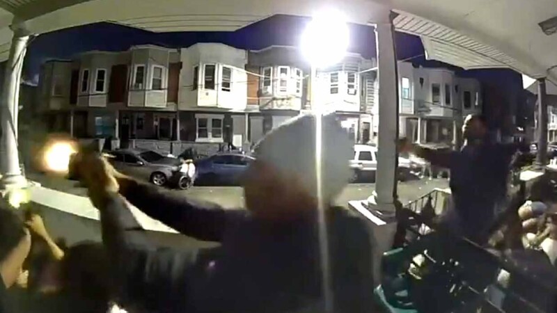 Batalla campal a balazos en Filadelfia deja tres muertos y diez heridos