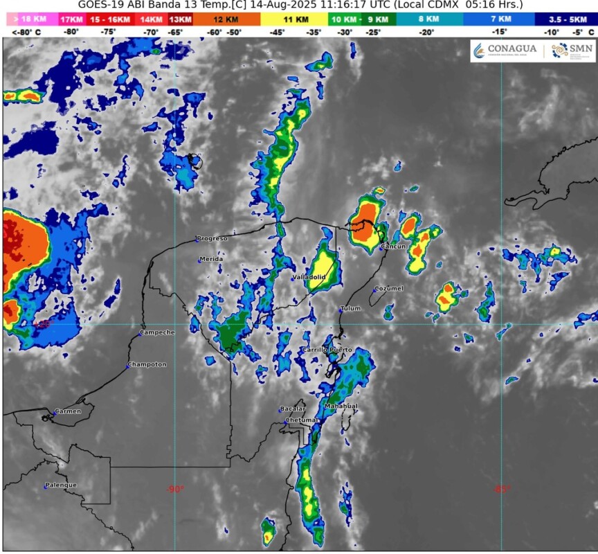 Pronóstico del clima en Quintana Roo para hoy jueves 14 de agosto 2025; cielo nublado con lluvias puntuales en la región; todas con descargas eléctricas.