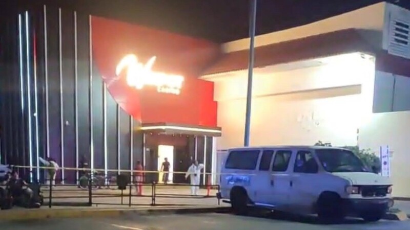 Investigan ataque armado en plaza comercial de Playa del Carmen