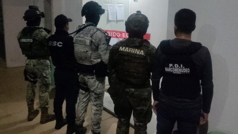 Aseguran autoridades estupefacientes en cateos realizados en Cancún