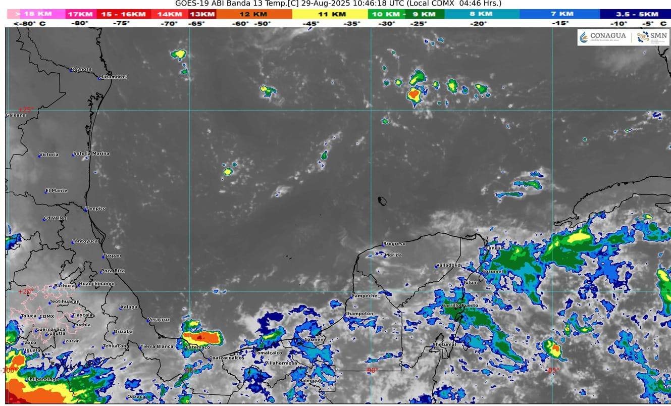 Por la mañana, cielo medio nublado y ambiente cálido. Durante la tarde, ambiente cálido a caluroso con temperaturas mayores a 35°C en zonas de Campeche, Yucatán y Quintana Roo.