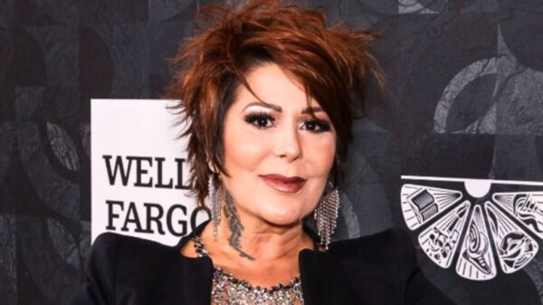 Alejandra Guzmán pospone su gira por motivos de salud