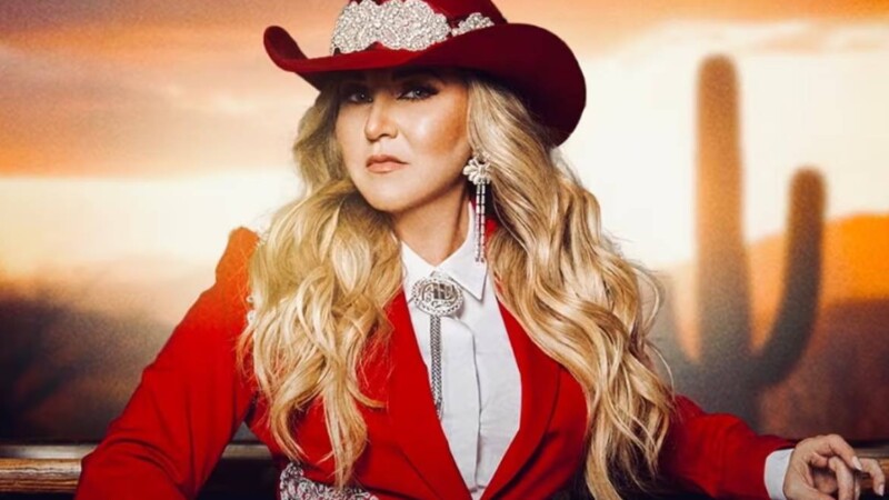 Alicia Villarreal confirma nueva relación tras su divorcio de Cruz Martínez