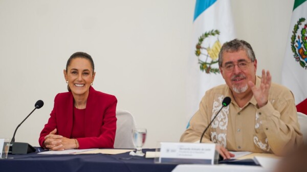 Sheinbaum y Arévalo hablan sobre seguridad y migración