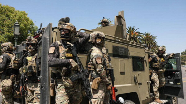 Amenaza Trump con redadas contra migrantes en Chicago