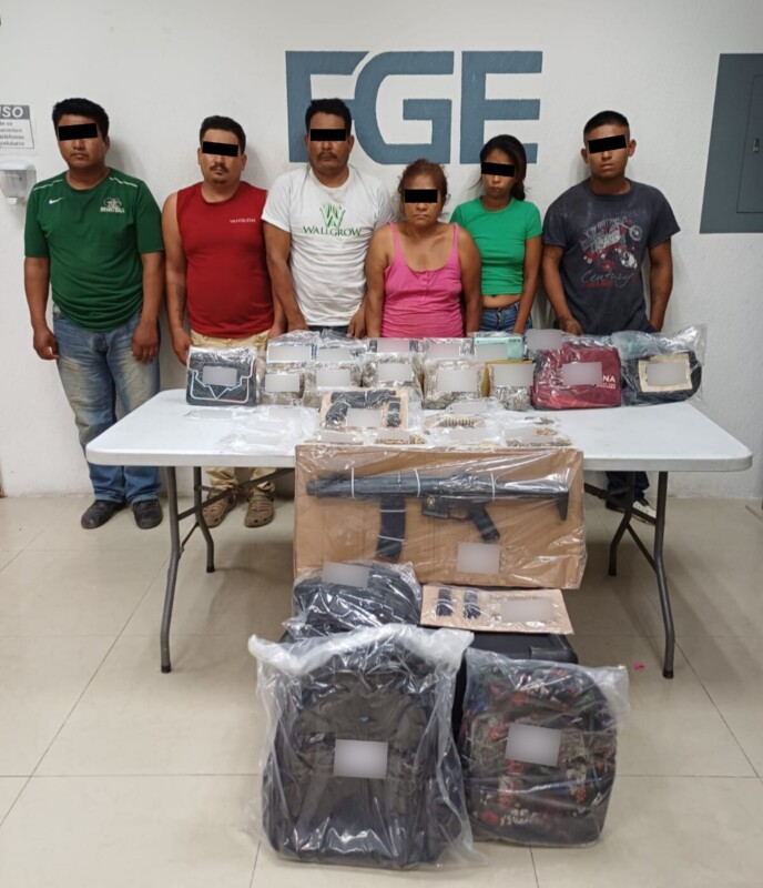 Dan prisión preventiva a 12 personas por narcomenudeo en Playa del Carmen; fueron detenidos en diversos operativos.