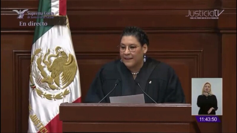 Corte saliente pretende heredar altos salarios, alerta Batres