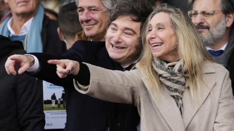 Atrapan a los Milei en trama corrupta