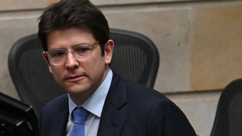 Fallece Miguel Uribe, opositor en Colombia baleado en un mitin