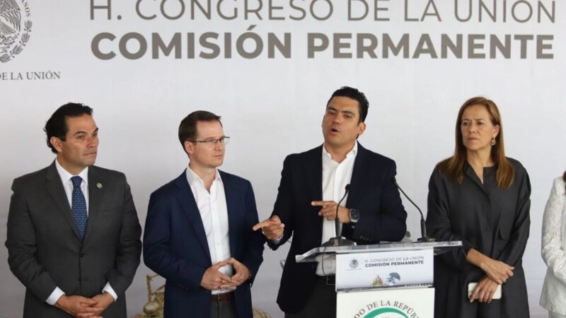Panistas son “caradura”, se presentan como “puros”