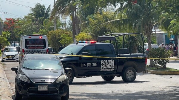 Balean a una persona en la colonia Las Palmas de Cancún