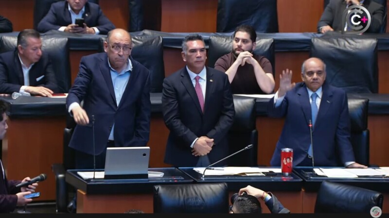 Condena Comisión del Senado agresión contra Fernández Noroña