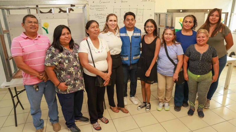 Gobierno Municipal impulsa la capacitación laboral de las mujeres isleñas