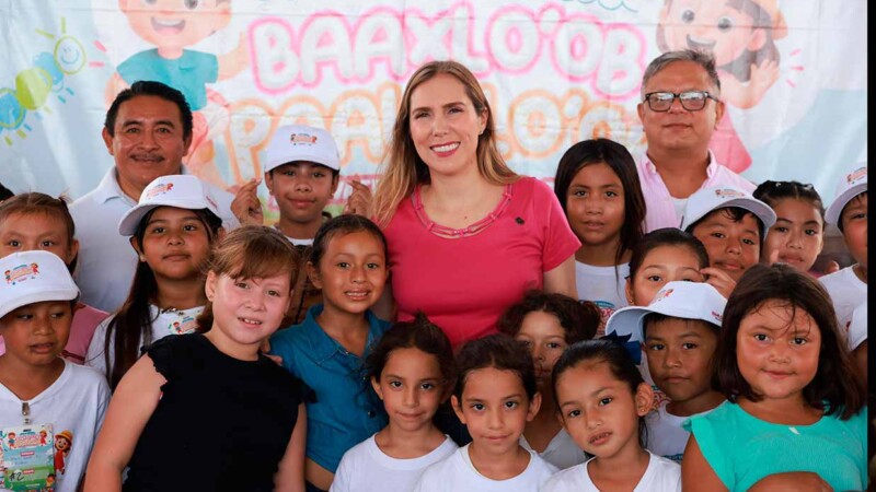 Atenea Gómez Ricalde visita el Curso de Verano “Baaxlo’ob Paalalo’ob” de Zona Continental