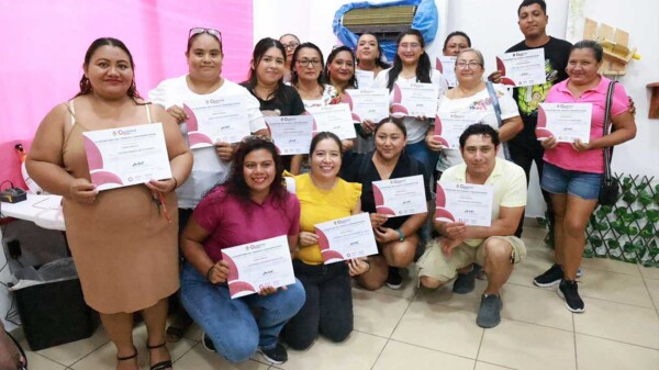 Gobierno Municipal impulsa la independencia económica de mujeres isleñas