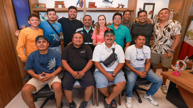 Atenea Gómez Ricalde fortalece el vínculo con las familias isleñas en la tercera edición del programa “Miércoles con la Gente”