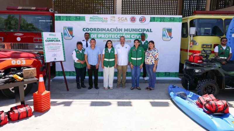 Reconoce Blanca Merari el valor y la entrega de los bomberos de Puerto Morelos