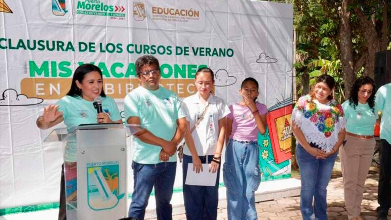 Clausura Blanca Merari en Leona Vicario el curso de verano "Mis vacaciones en la biblioteca"