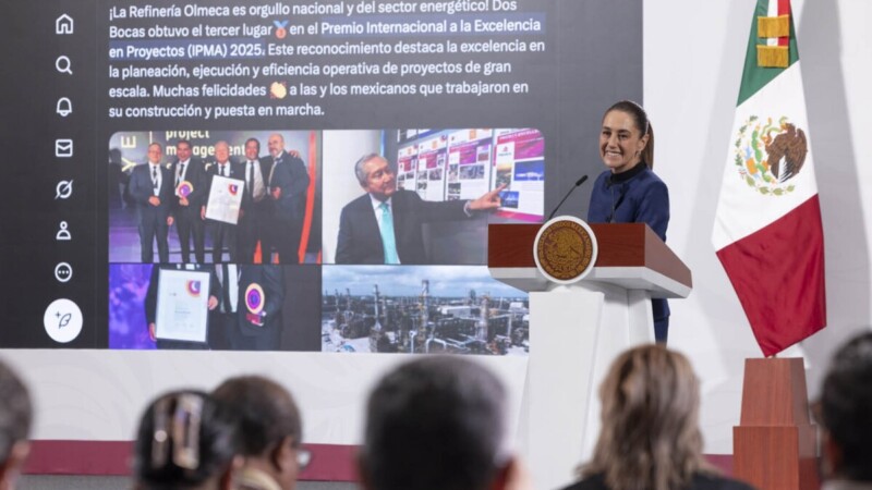 Sheinbaum presume premio internacional de Dos Bocas