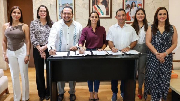 Firma Ana Paty Peralta convenio de colaboración con el Teqroo a favor de la democracia y los derechos político-electorales