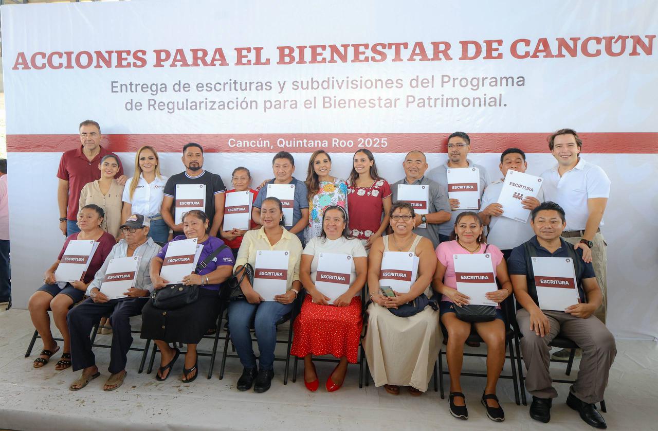Ana Paty Peralta y Mara Lezama dan certeza jurídica al patrimonio de familias cancunenses