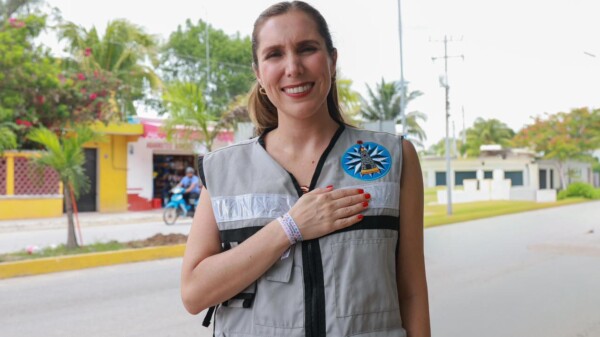 Atenea Gómez Ricalde inicia nueva obra de alumbrado público en la Avenida Gastón Alegre de Ciudad Mujeres