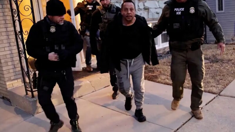 Amagos de Trump pone en riesgo celebración mexicana en Chicago