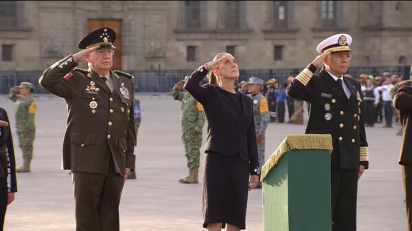 Honra Sheinbaum a las víctimas de los sismos de 1985 y 2017