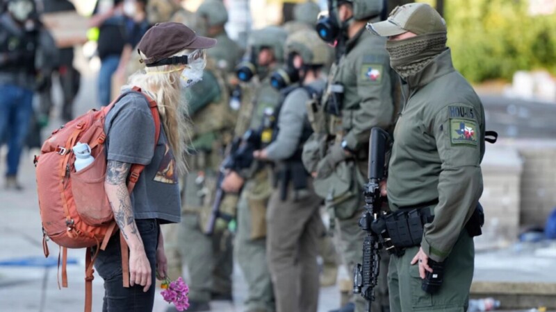 Ordena Trump “uso de fuerza total” en Portland