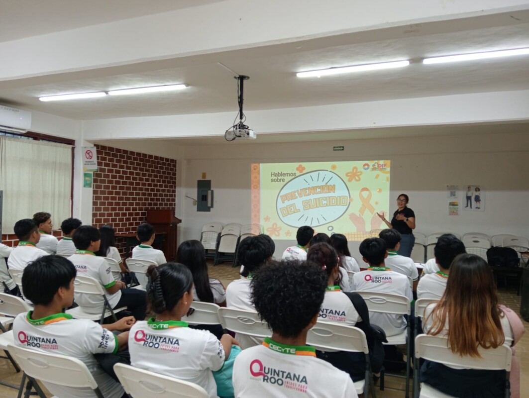 Atendiendo las indicaciones de la presidenta municipal, Ana Paty Peralta, se fomentan acciones que contribuyan a proteger la salud mental de los adolescentes.Atendiendo las indicaciones de la presidenta municipal, Ana Paty Peralta, se fomentan acciones que contribuyan a proteger la salud mental de los adolescentes.