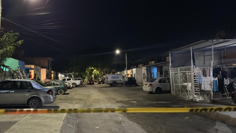 Suman tres fallecidos por ataque armado en fraccionamiento La Joya en Cancún