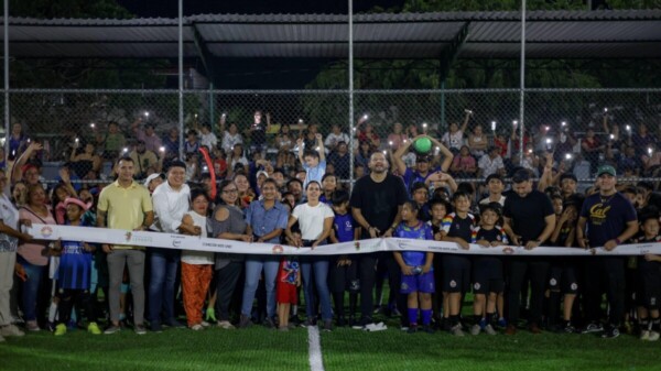 Cancún avanza en la transformación de sus espacios deportivos: Ana Paty Peralta