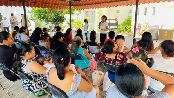 Fortalece DIF BJ programa asistencial "Mil días"