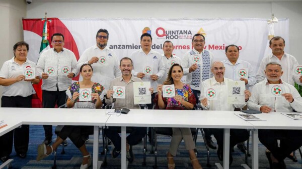 Presente Ana Paty Peralta en lanzamiento nacional de programa "Viernes muy mexicano"