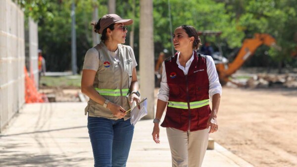 Continúa Ana Paty Peralta supervisiones de obra pública que transforma