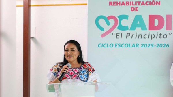 Entrega Blanca Merari la rehabilitación del CADI "El Principito"