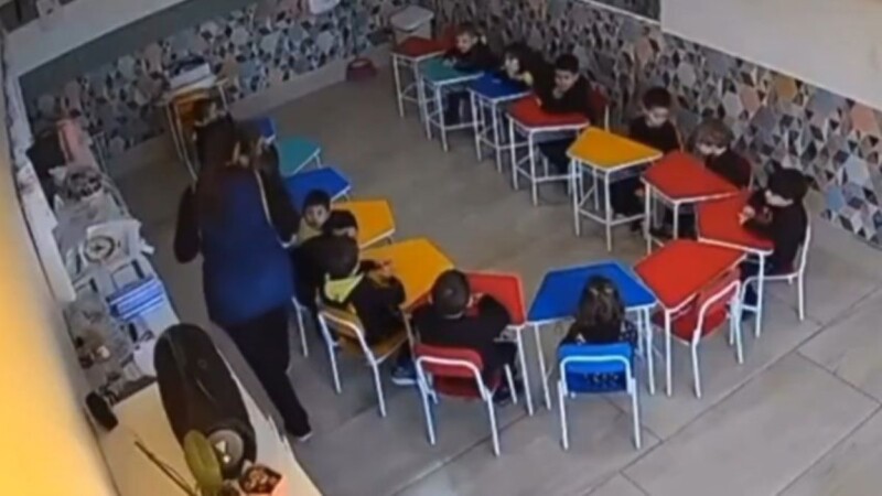 Niño pierde un diente tras golpearlo maestra en la cabeza