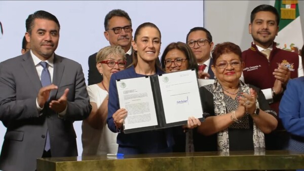 Garantizará Ley el derecho humano al agua: Morales